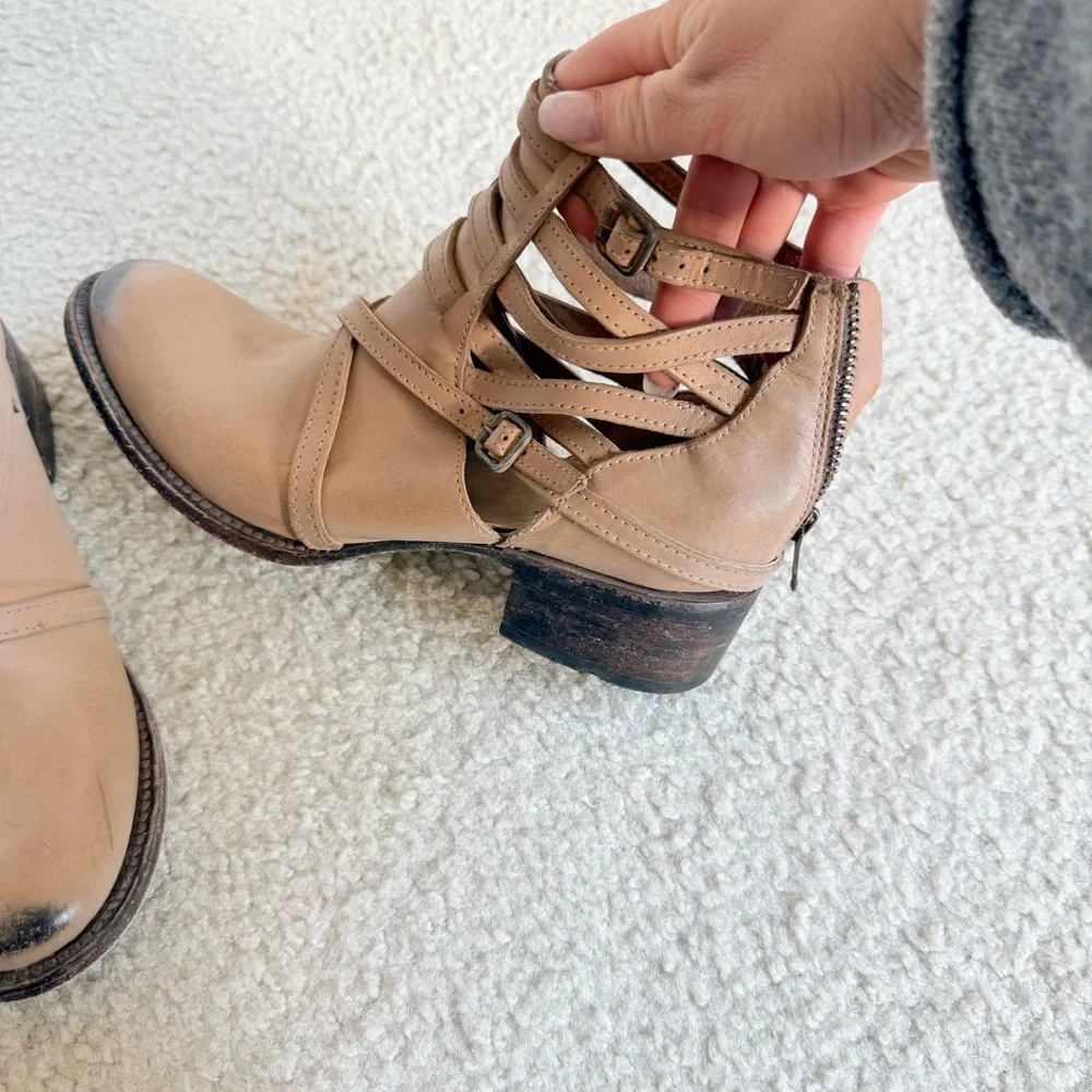 Freebird Stair Strappy Leather Ankle Booties Size 8